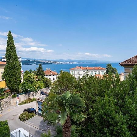 Downtown Apartments Dorian And Nadia Opatija Dış mekan fotoğraf