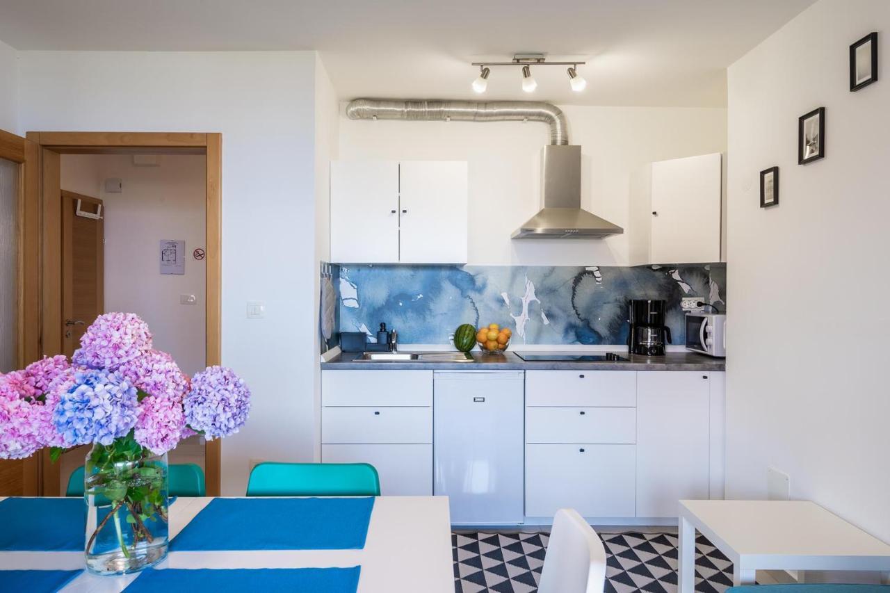 Downtown Apartments Dorian And Nadia Opatija Dış mekan fotoğraf
